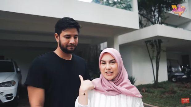 Irish Bella dan Ammar Zoni