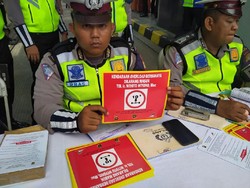 Mulai Hari Ini Truk Obesitas Haram Lewat Tol Priok ke Bandung