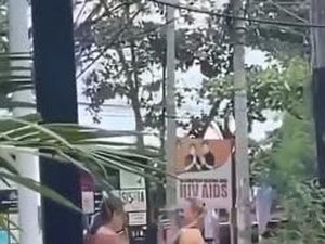 Duh! Bule Perempuan Bugil di Bali, Orangnya Lagi Dicari