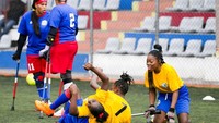 Pertandingan sepakbola itu pun berlangsung cukup meriah. Tim sepakbola wanita yang diamputasi dari Haiti berhasil mengalahkan tim dari Republik Dominika dengan skor 2-0.