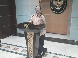 Aksi GejayanMemanggilLagi Tolak Omnibus Law, Mahfud: Peristiwa Biasa Saja Aksi GejayanMemanggilLagi Tolak Omnibus Law, Mahfud: Peristiwa Biasa Saja