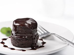 Resep dan Cara Membuat Brownies Kukus Coklat, Pandan Enak Resep dan Cara Membuat Brownies Kukus Coklat, Pandan Enak