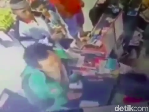 Ojol Tampar Kasir Minimarket di Palembang Sumsel, Ternyata Ini Penyebabnya