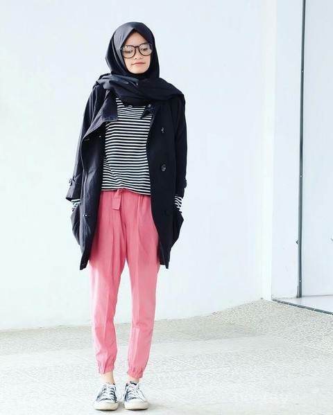 Hijabers Intip Padu Padan Dengan Celana Jogger Ini Untuk Tampil Lebih Santai Dan Stylish