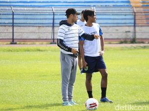 Tumbang di Dua Laga Awal Liga 1, Persela Rombak Pemain?