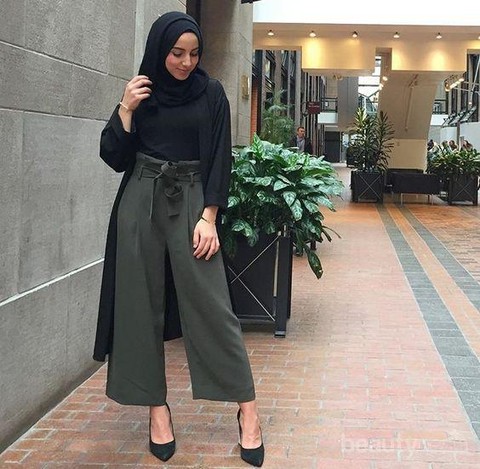 Panduan Mix And Match Celana  Kulot  untuk Para Hijabers 