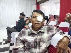 5 Tahun Derita Katarak, Petani Asal Tasikmalaya Dapat Operasi Gratis