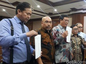 Jumlah Korban Banjir yang Gugat Anies Bertambah Jadi 312 Orang Jumlah Korban Banjir yang Gugat Anies Bertambah Jadi 312 Orang