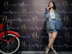 Tak Cuma Nyanyi, Wika Salim Lebarkan Sayap Karier