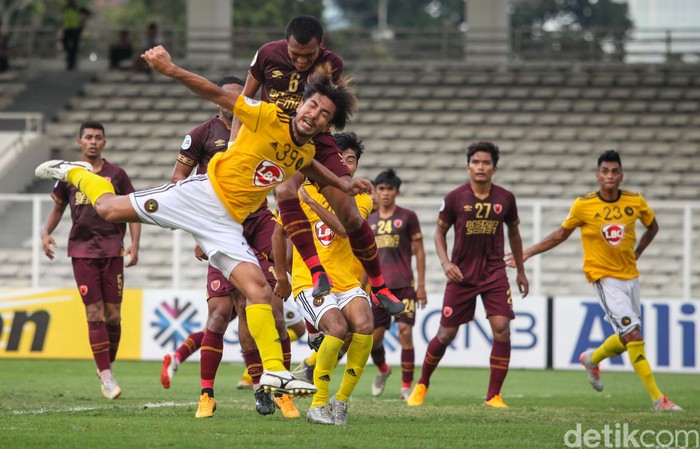 PSM Makassar Vs Kaya FC Berbagi Poin di Stadion Madya PSM Makassar hanya meraih satu poin saat menghadapi Kaya FC Iloilo di pertandingan ketiga Grup H AFC Cup 2020. Laga berakhir imbang 1-1.