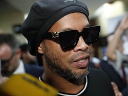 Ronaldinho Rayakan Ulang Tahun ke-40 di Dalam Bui