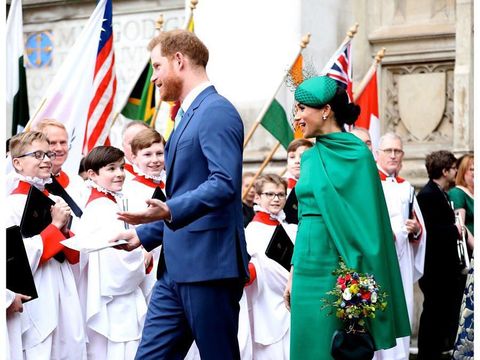 Gugup Bertemu William, Harry Tenangkan Diri dengan Usap Cincin Kawin