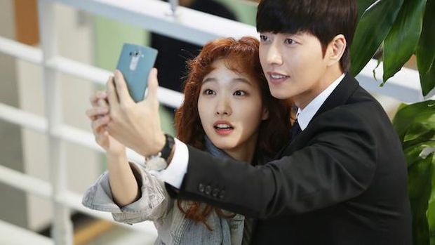 5 Drama Korea Romantis yang Dibintangi Aktor Tampan Park Hae Jin