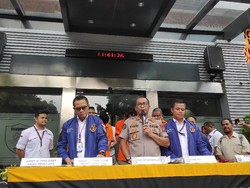 Ngaku WNA Tawarkan Bisnis HP Rp 1 M, Sindikat Pembobol ATM Ditangkap
