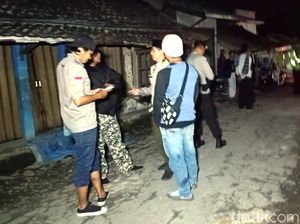 Khawatir Gempa Susulan, Warga Sukabumi Berkumpul di Jalan