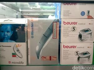 Lonjakan Kasus COVID-19 Bikin Harga Masker Naik?