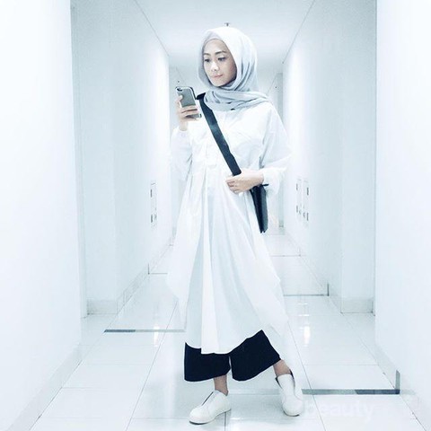 Ingin Tampil Stylish Ini Tips Mix  and Match  Tunik Hijab  