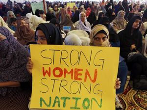 Ribuan Wanita di Dunia Gelar Aksi Peringati Hari Perempuan Internasional