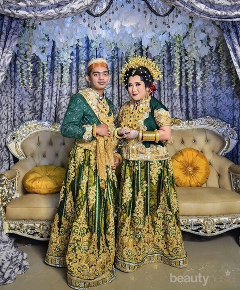 Bukan Kebaya, Ini Dia Baju Adat Pengantin Bugis yang Dikenal dengan