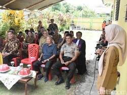 Viral Bupati Luwu Utara Sisihkan Uang Pribadi Bantu Bangun Gereja