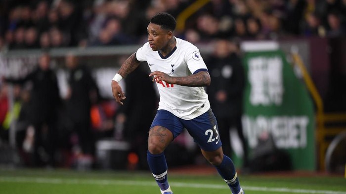 BURNLEY, ENGLAND - MARCH 07: Spurs player Steven Bergwijn in action during the Premier League match between Burnley FC and Tottenham Hotspur at Turf Moor on March 07, 2020 in Burnley, United Kingdom. (Photo by Stu Forster/Getty Images)