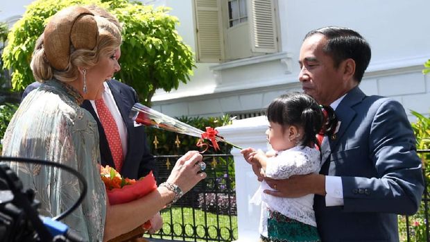 Iriana Jokowi saat bertemu dengan Ratu Belanda 