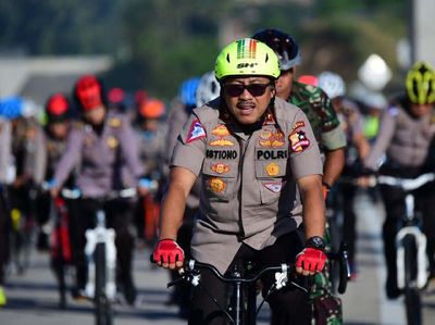Momen Kakorlantas Jajal Tol Baru Manado-Bitung