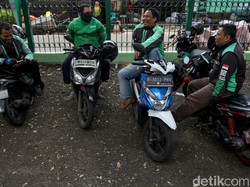 Ojek Online Tolak Lockdown, WFH Saja Orderan Sudah Sepi