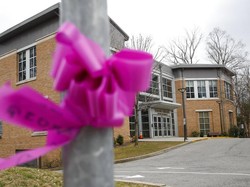 Gubernur New York Perpanjang Penutupan Kota hingga 15 Mei