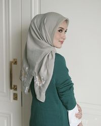 Mudah Dan Praktis, Ini Dia Model Hijab Modern Yang Cocok Untuk Pemula!