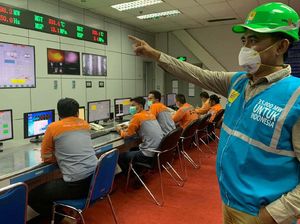 Cetak Rekor Surat Utang Global, PLN Sabet The Asset Asian Award