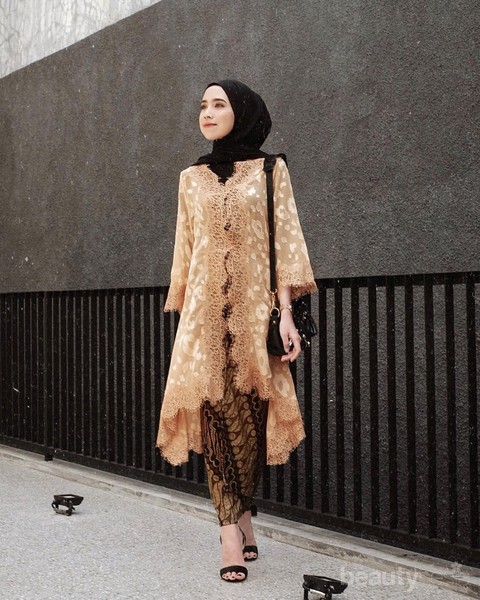 Tampil Makin Elegan dengan 5 Inspirasi Look Kebaya 