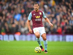 Danny Drinkwater Lama Tak Terdengar, Eh Malah Nanduk Orang