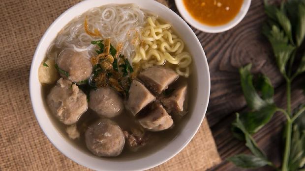 Resep Bakso Sapi, Mudah Dibuat Sendiri di Rumah dan Lebih ...