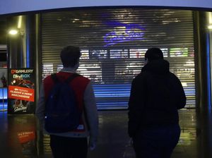 Corona Goyang Republik Ceko, Sekolah hingga Bioskop Ditutup