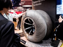 Bukan Karet, Ban untuk Jelajah Bulan Terbuat dari Baja