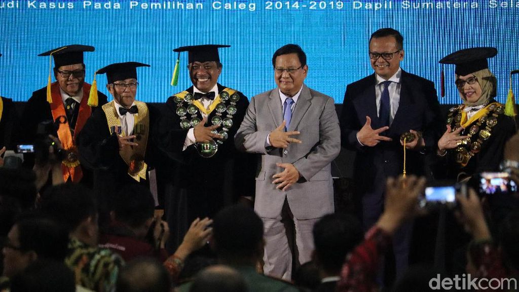 Prabowo Subianto Hadiri Sidang Doktor Edhy Prabowo Prabowo Subianto Hadiri Sidang Doktor Edhy Prabowo