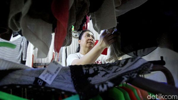Gelagat Harga Baju Impor yang Bakal jadi Bombastis!