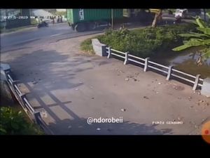 5 Kendaraan Terlibat Kecelakaan di Pati, Satu Tewas dan Empat Luka