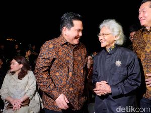Erick Thohir Buka Pameran Maestro Lukis Srihadi Soedarsono