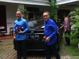 Zulhas Temui Prabowo di Kertanegara Perkenalkan Pengurus PAN Baru