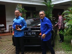 Zulhas Temui Prabowo di Kertanegara Perkenalkan Pengurus PAN Baru