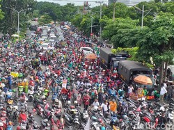 Belum Ada Kenaikan Kasus COVID-19 Usai Demo Omnibus Law di Jatim