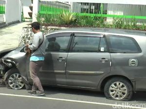 Pengemudi Mobil yang Tabrak 4 Buruh hingga Tewas Punya SIM Tapi...