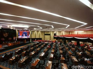 3 Poin Penting Raperda Corona DKI yang Segera Disahkan 3 Poin Penting Raperda Corona DKI yang Segera Disahkan