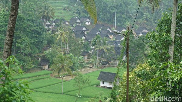 Potret Kampung Naga dari Tasikmalaya