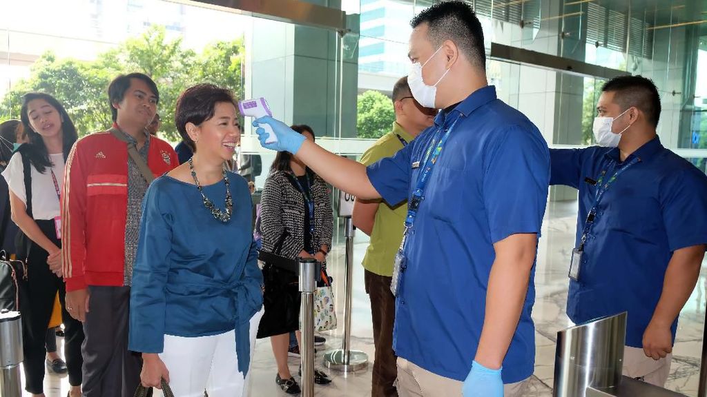 Antisipasi Penyebaran Virus Corona di Lingkungan Kerja Antisipasi Penyebaran Virus Corona di Lingkungan Kerja