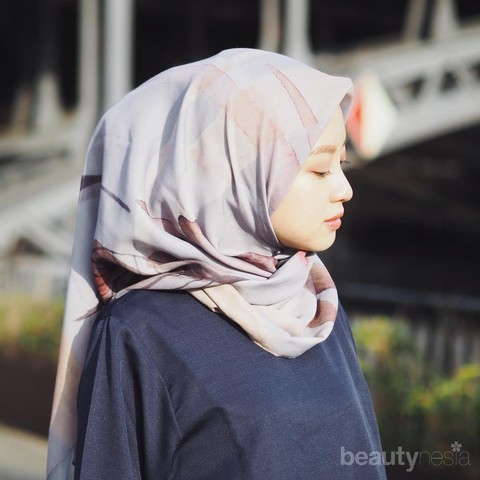 Muslimah Hijab Syar Gambar Wanita Berhijab Syar I Dari Belakang