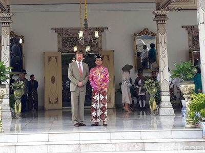 Raja Belanda Bertemu Sultan Hamengku Buwono