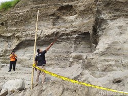 Tambang Pasir di Mojokerto yang Tewaskan Pekerjanya Ditutup
